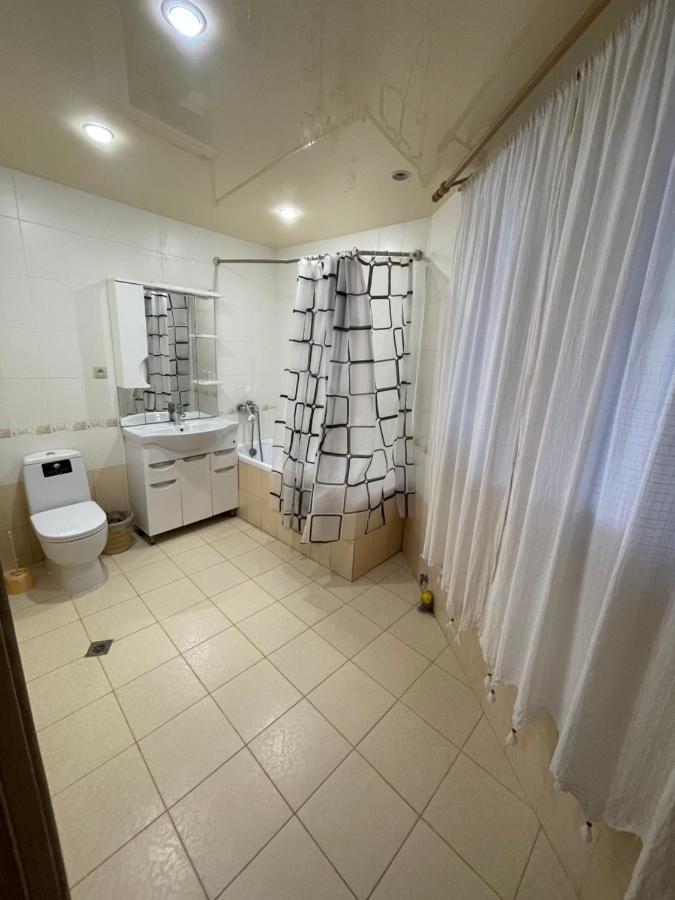 Гостевой Дом На Гечба Hotel Gagra Exterior foto